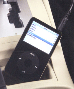Wholesale 2010 Mitsubishi Endeavor iPod Adapter (Part#MZ607411EX)