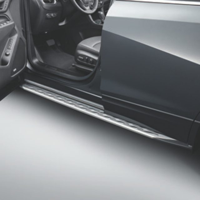 Authentic Chevrolet Equinox 2022 Exterior Steps Parts